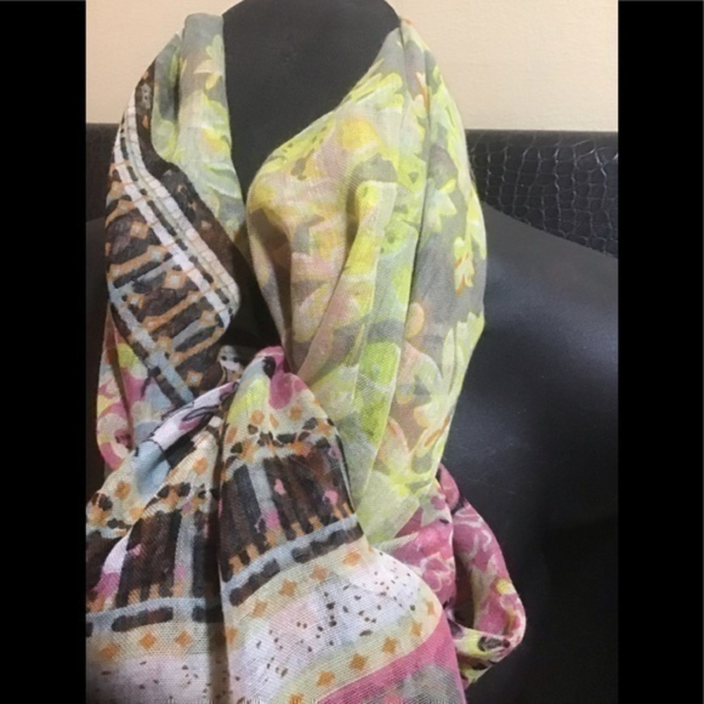 Cara New York Scarf